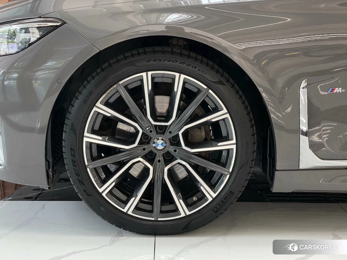 BMW 7 series id 4504923 из Китая 27