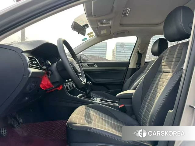 Volkswagen Lavida 2018 Шампань из Китая, фото 6