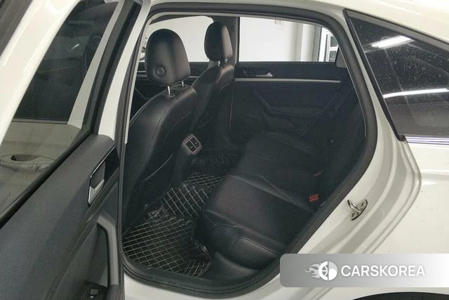 Volkswagen Lavida id 4297907 из Китая 13