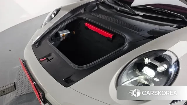 Porsche 911(992) id 3488342 из Кореи 16