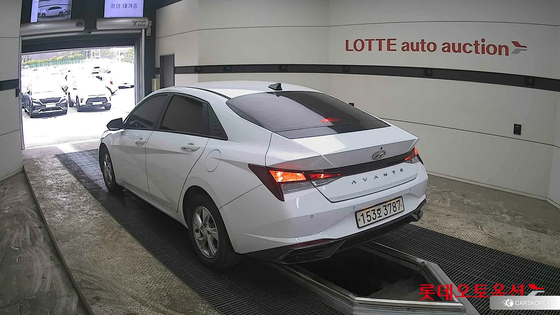 Hyundai Avante id 3869308 из Кореи 33