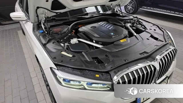 BMW 7 Series (G11) id 3412281 из Кореи 16