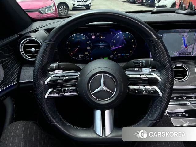 Mercedes-Benz E-Class W213 id 4750606 из Кореи 14