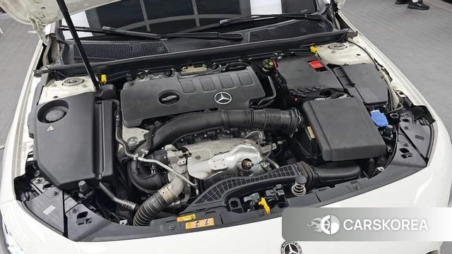 Mercedes-Benz A-Class W177 id 4688847 из Кореи 26