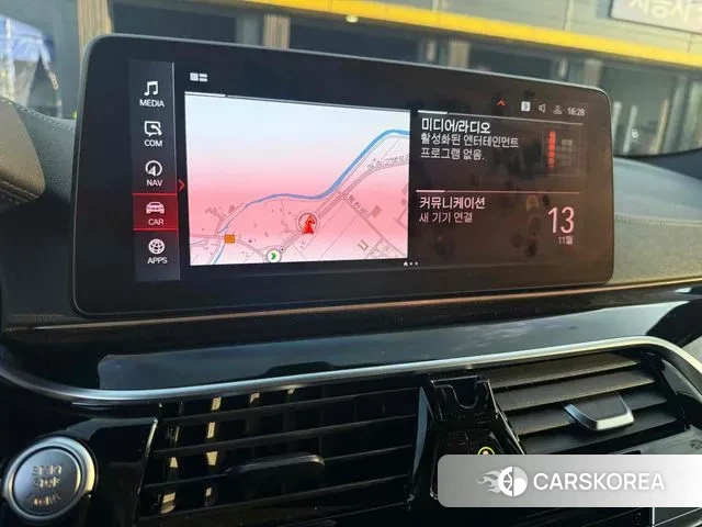 BMW 5 Series (G30) id 3361470 из Кореи 9