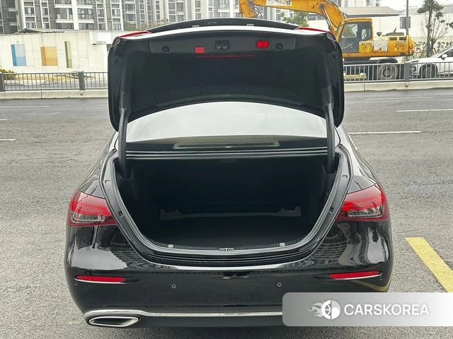 Mercedes-Benz E-class id 4264920 из Китая 11
