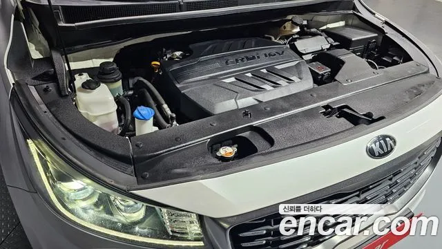 Kia The New Carnival id 2600079 из Кореи 16