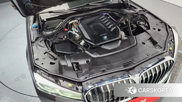 BMW 7 Series (G11) id 3545603 из Кореи 16