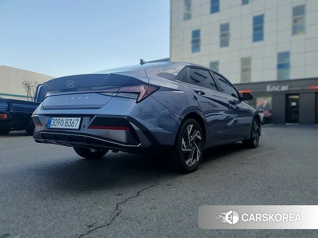 Hyundai The New Avante (CN7) id 4291704 из Кореи 16