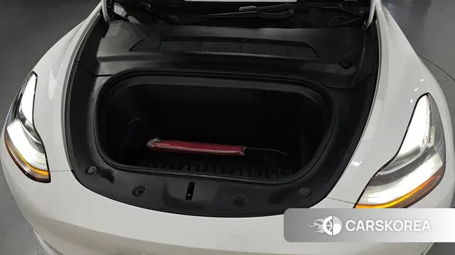 Tesla Model Y id 3442899 из Кореи 16