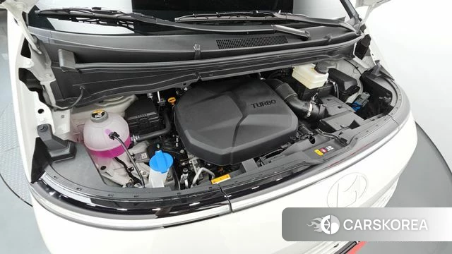 Hyundai Staria id 4527950 из Кореи 16
