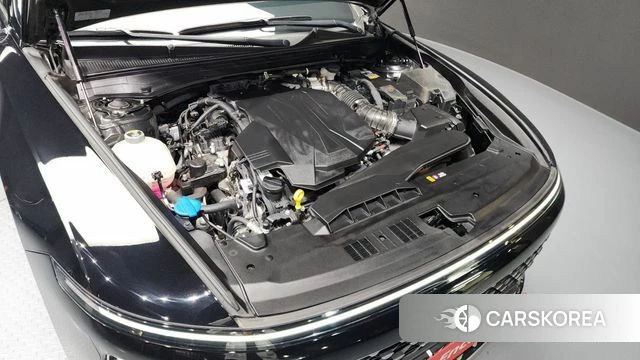 Hyundai Grandeur (GN7) id 4243660 из Кореи 16