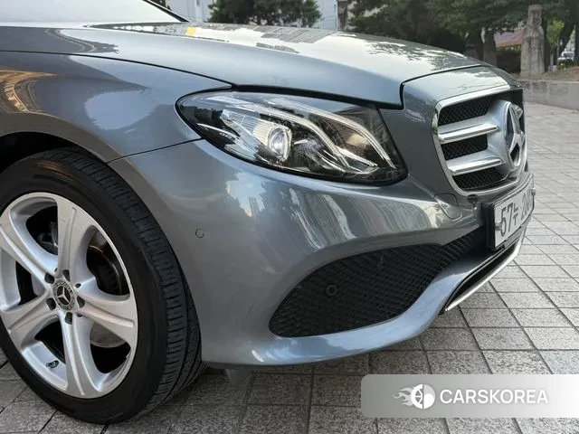 Mercedes-Benz E-Class W213 id 2991375 из Кореи 16