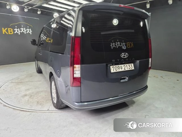 Hyundai Staria id 4936102 из Кореи 16