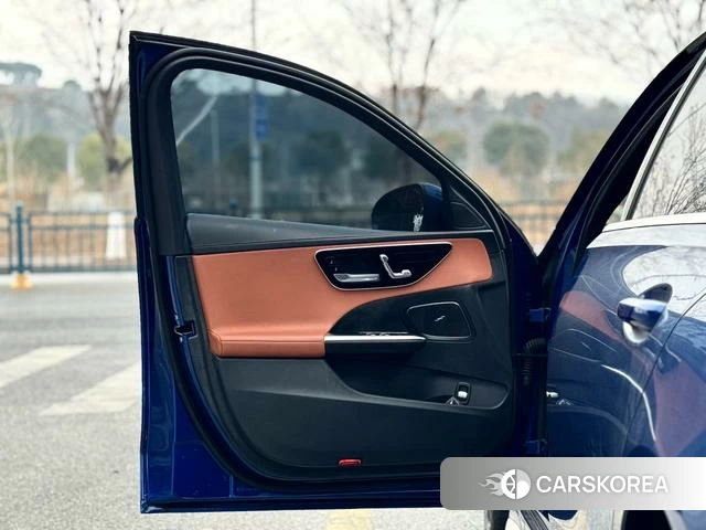 Mercedes-Benz Class C id 4265487 из Китая 11