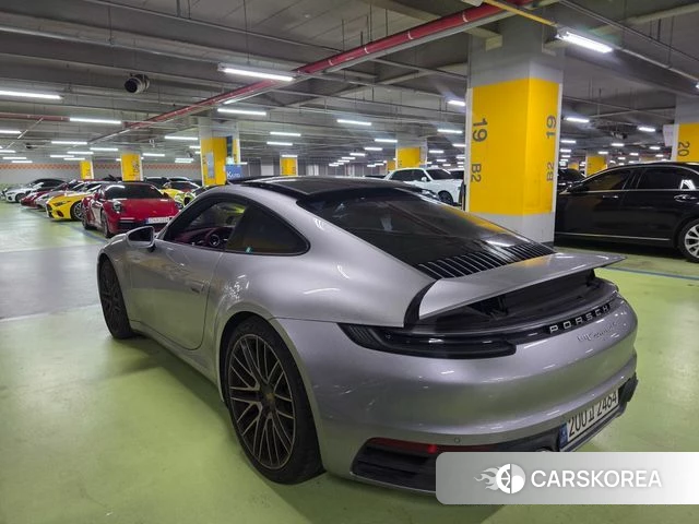 Porsche 911(992) id 4518856 из Кореи 13