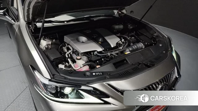 Lexus ES300h 7th generation id 3291629 из Кореи 16