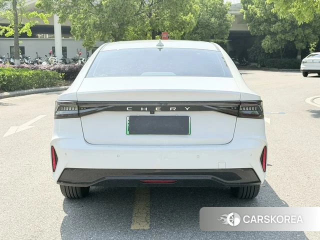 Chery Fengyun Fengyun A8 id 4236640 из Китая 9
