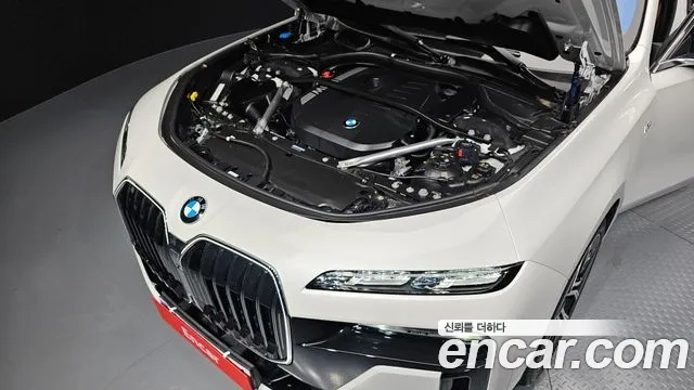 BMW 7 Series (G70) id 2953808 из Кореи 16