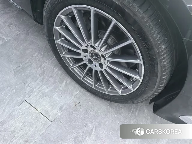 Mercedes-Benz E-class id 4300001 из Китая 11