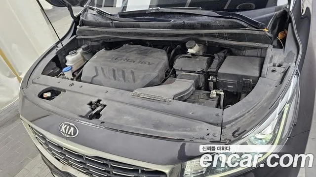 Kia The New Carnival id 2435992 из Кореи 16