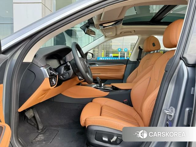 BMW 6 series GT 2024 Темно-серый из Китая, фото 6