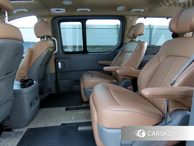 Hyundai Staria id 3600358 из Кореи 16