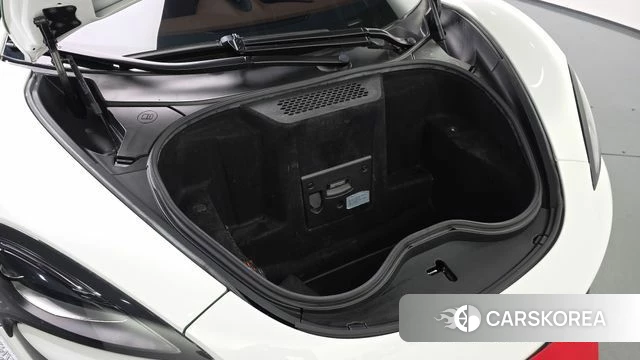 McLaren 570GT id 4728086 из Кореи 16