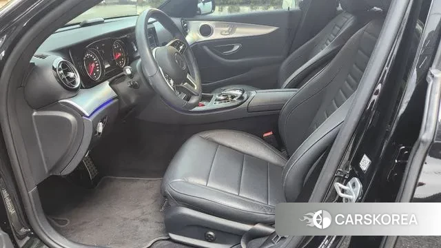 Mercedes-Benz E-Class W213 2019 Черный из Кореи, фото 6