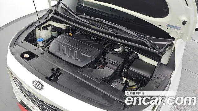 Kia The New Carnival id 2440527 из Кореи 16