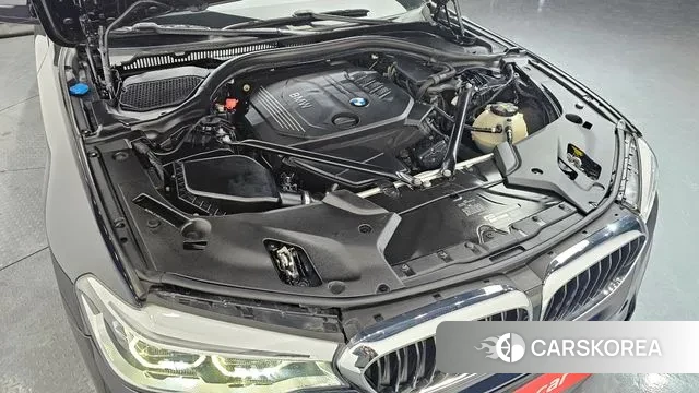 BMW 5 Series (G30) id 3510259 из Кореи 16