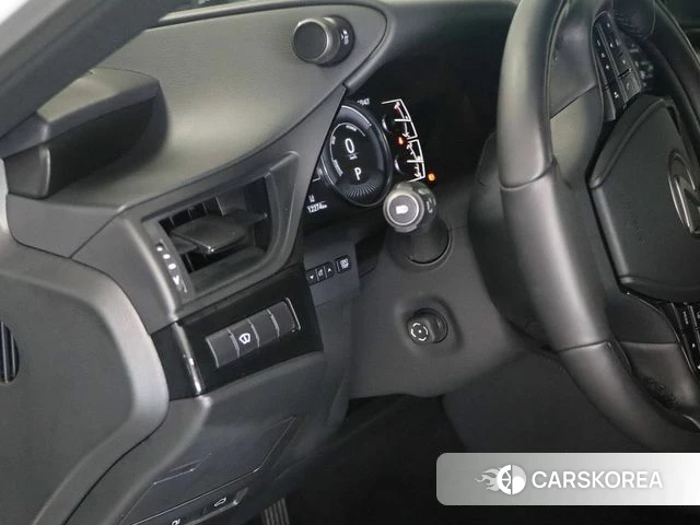 Lexus ES300h 7th generation id 4762105 из Кореи 9