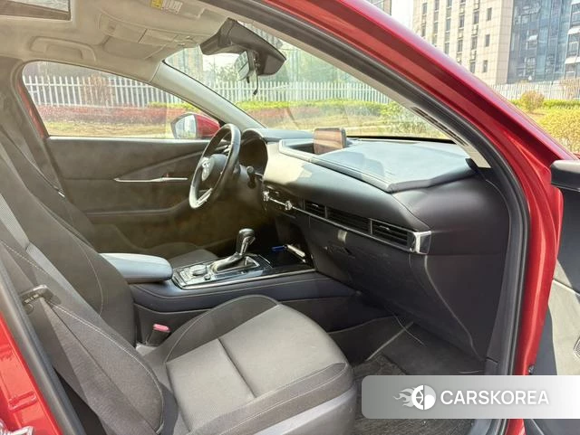 Mazda CX-30 id 4209220 из Китая 8