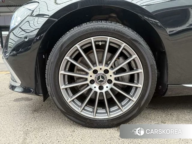 Mercedes-Benz E-class id 4255748 из Китая 14