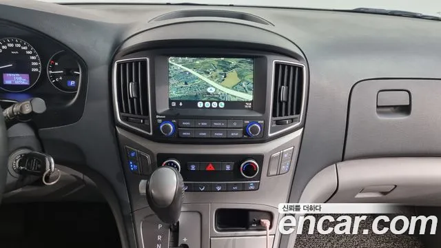 Hyundai The New Grand Starex id 2686997 из Кореи 16