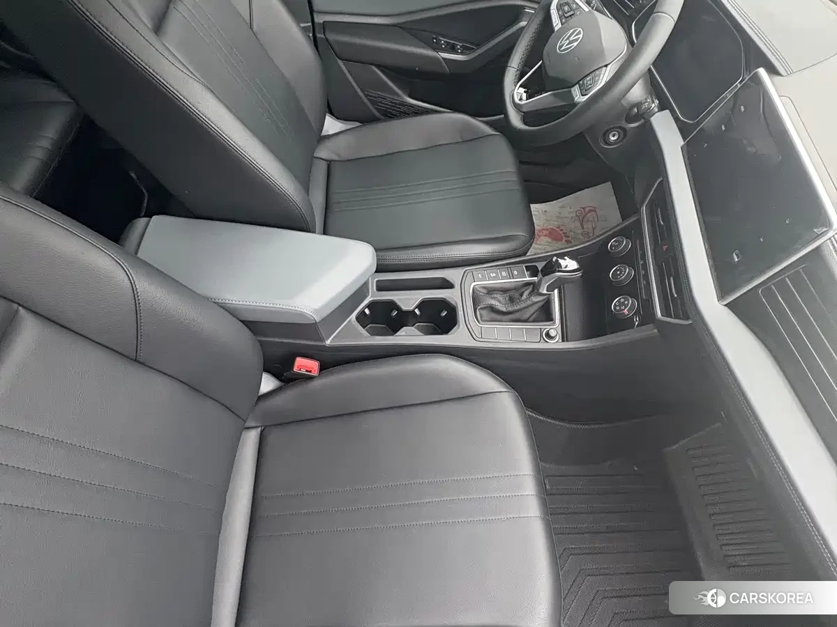 Volkswagen Sagitar id 4628464 из Китая 12