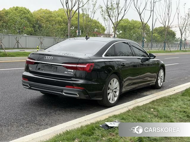 Audi A6L id 4241384 из Китая 15