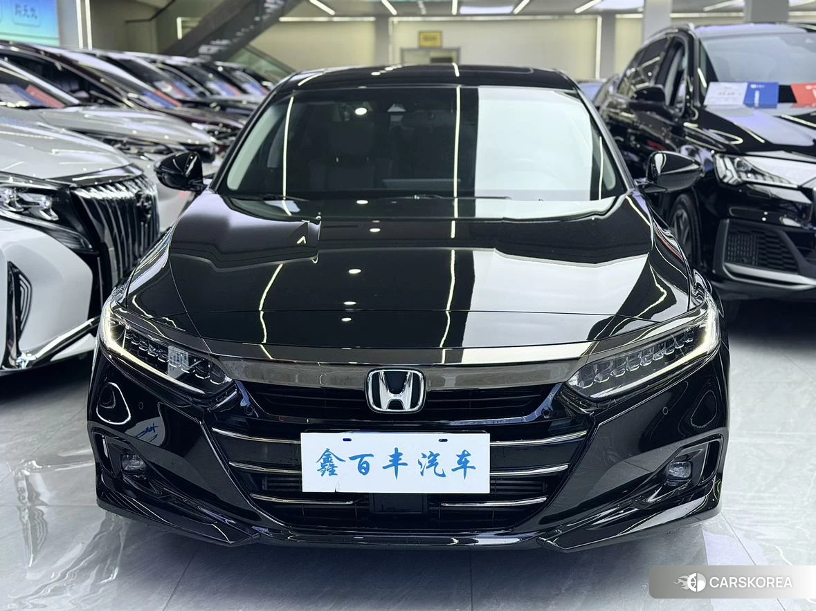 Honda Accord id 4454445 из Китая 8