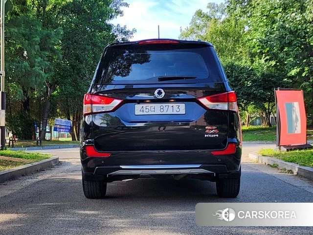 Ssangyong Korando Turismo id 4850059 из Кореи 16