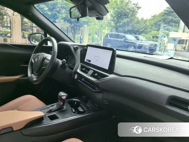 Lexus UX id 4262246 из Китая 13