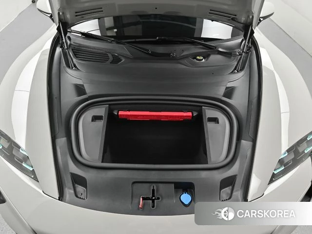 Porsche Taycan id 4329302 из Кореи 16