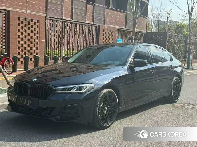 BMW 5 series 2023 Черный из Китая, фото 6
