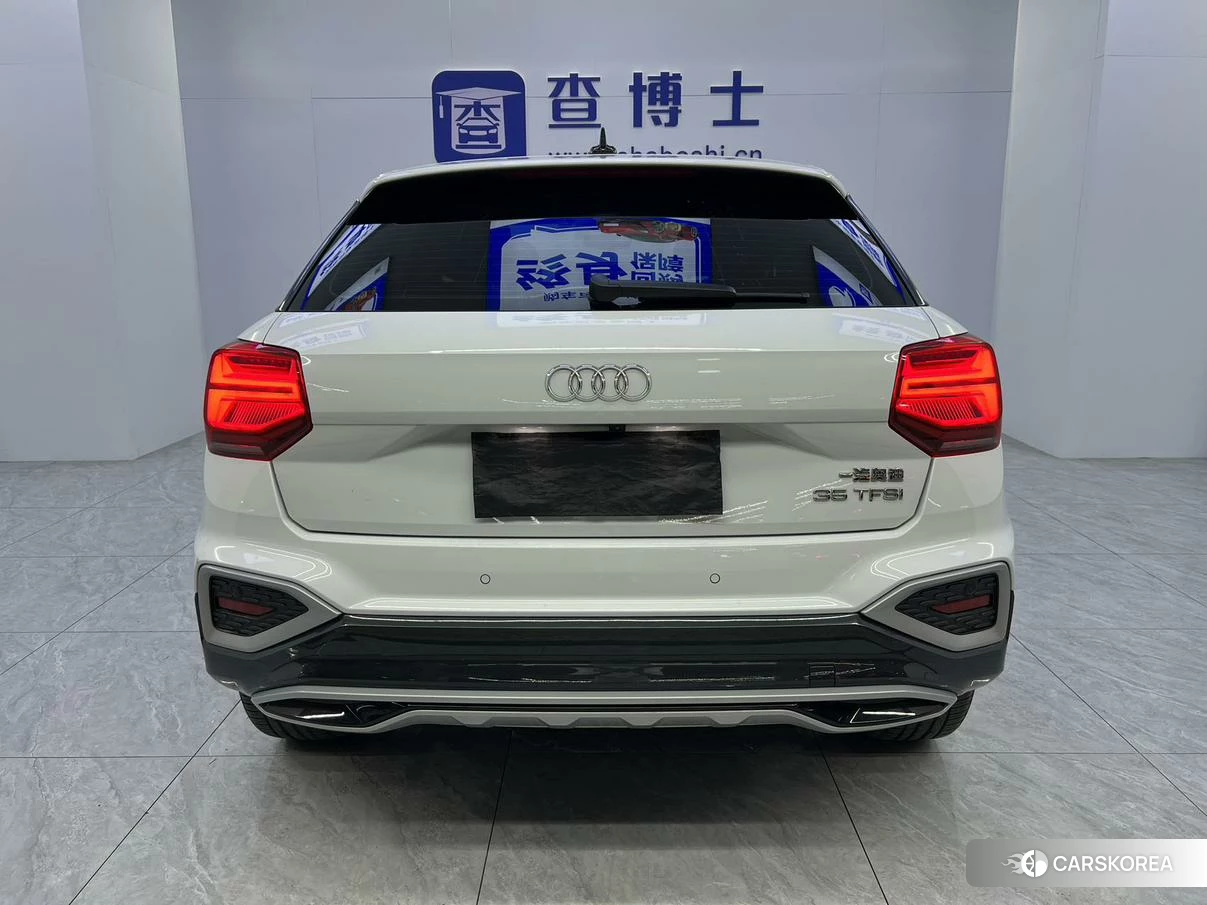 Audi Q2L id 4486193 из Китая 15