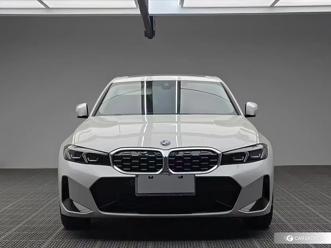 BMW 3 series 2024 Белый из Китая, фото 6