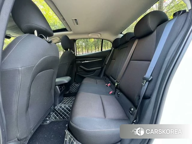 Mazda 3 Angkesaila 2023 Белый из Китая, фото 6