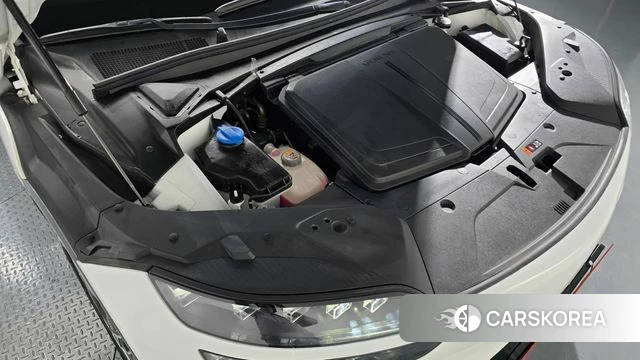 Genesis GV60 id 3883279 из Кореи 16