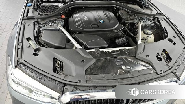 BMW 5 Series (G30) id 3886563 из Кореи 16