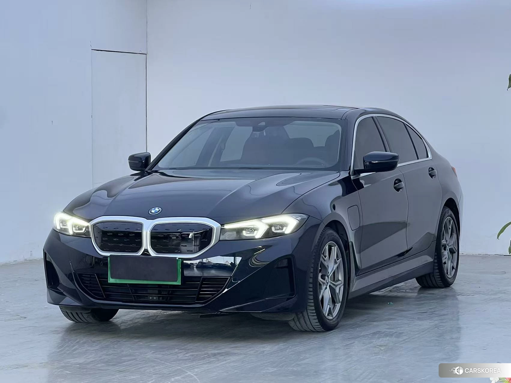 BMW i3 2023 Черный из Китая, фото 6