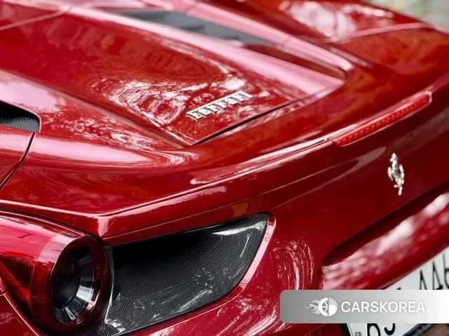 Ferrari 488 Spider id 3284061 из Кореи 16