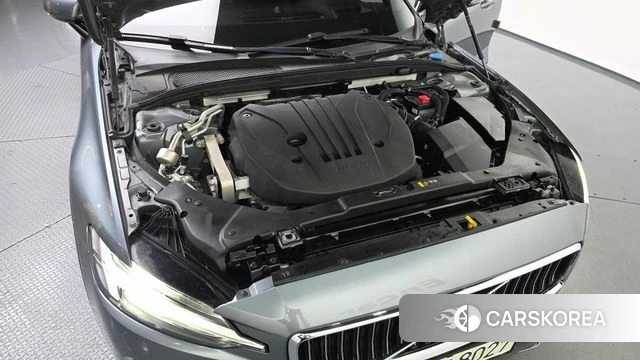 Volvo S60 3rd generation id 3910915 из Кореи 16